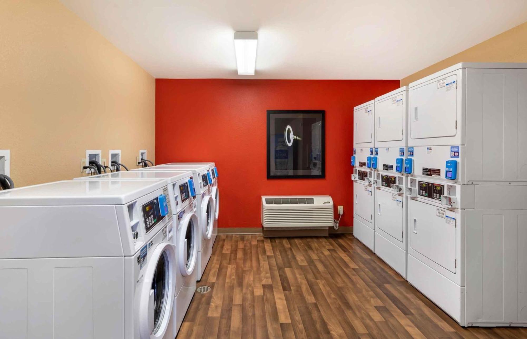 Relax Suites Extended Stay - La Mirada Extérieur photo